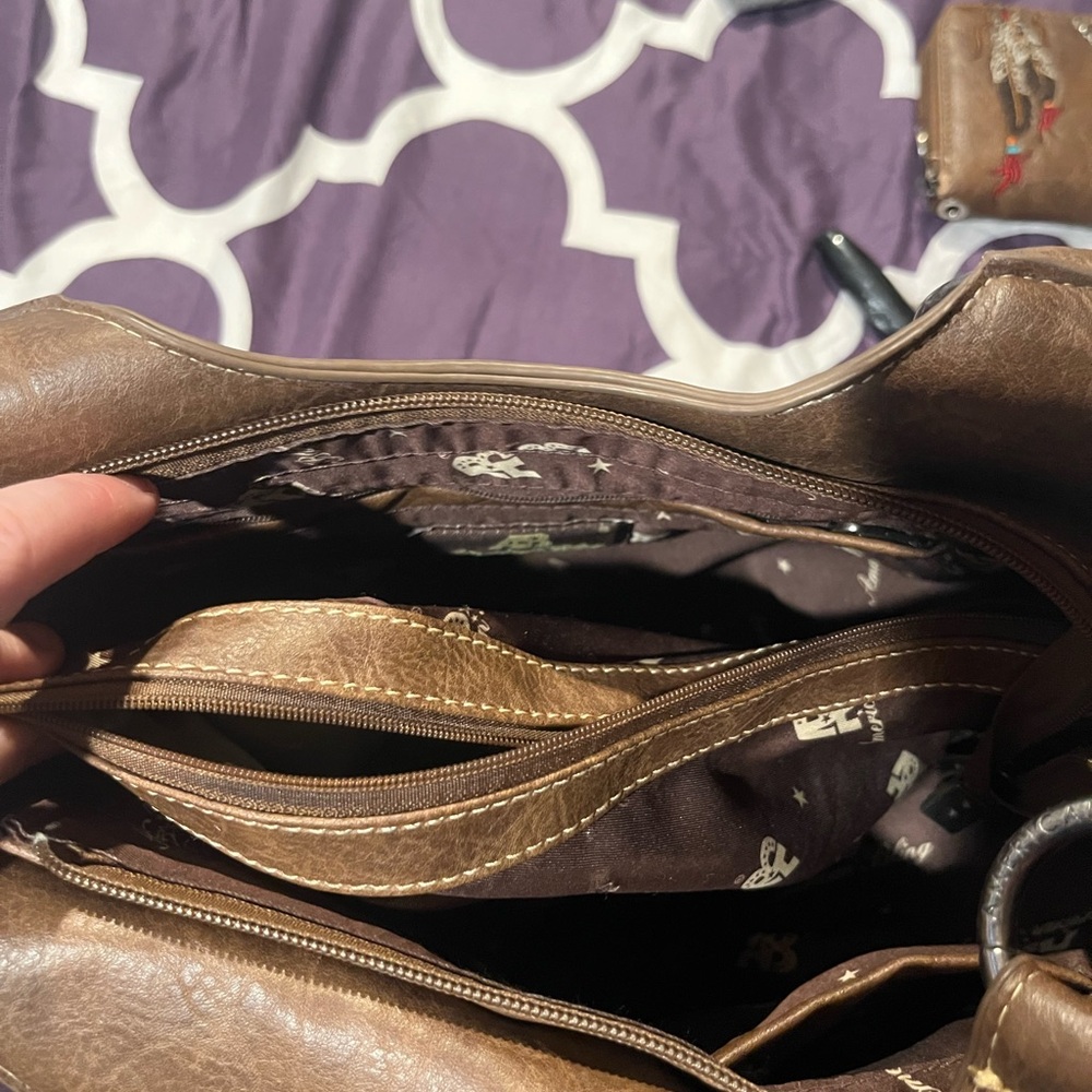 Boho Chic Brown Embroidered Shoulder Bag and Wallet Set - Picture 4 of 14